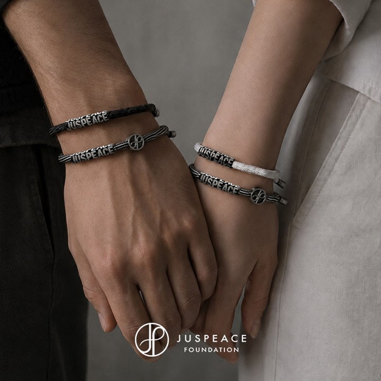 [POP-UP STORE]
저스피스 기부 굿즈 이미지